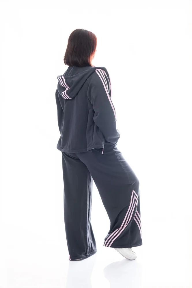 Спортивный костюм plus size с капюшоном, кофта + джоггеры, тринитка-диагональ — фото 2 (665x998)