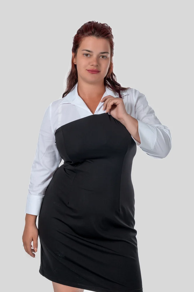 Fitted plus size dress with collar, V-neck and cuffs, poplin + diving fabric — photo 5 (665x998)