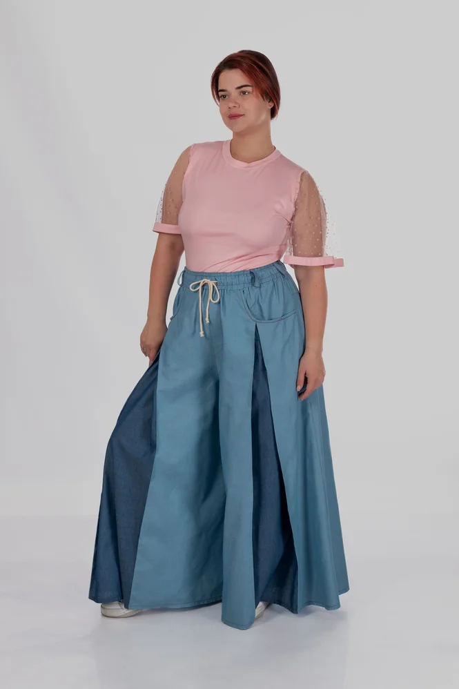 women's plus size maxi trouser skirt with box pleats and a high rise — photo 4 (665x998)