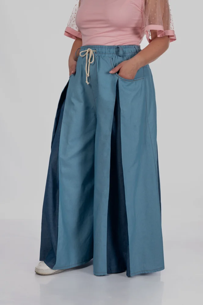 women's plus size maxi trouser skirt with box pleats and a high rise — photo 10 (665x998)