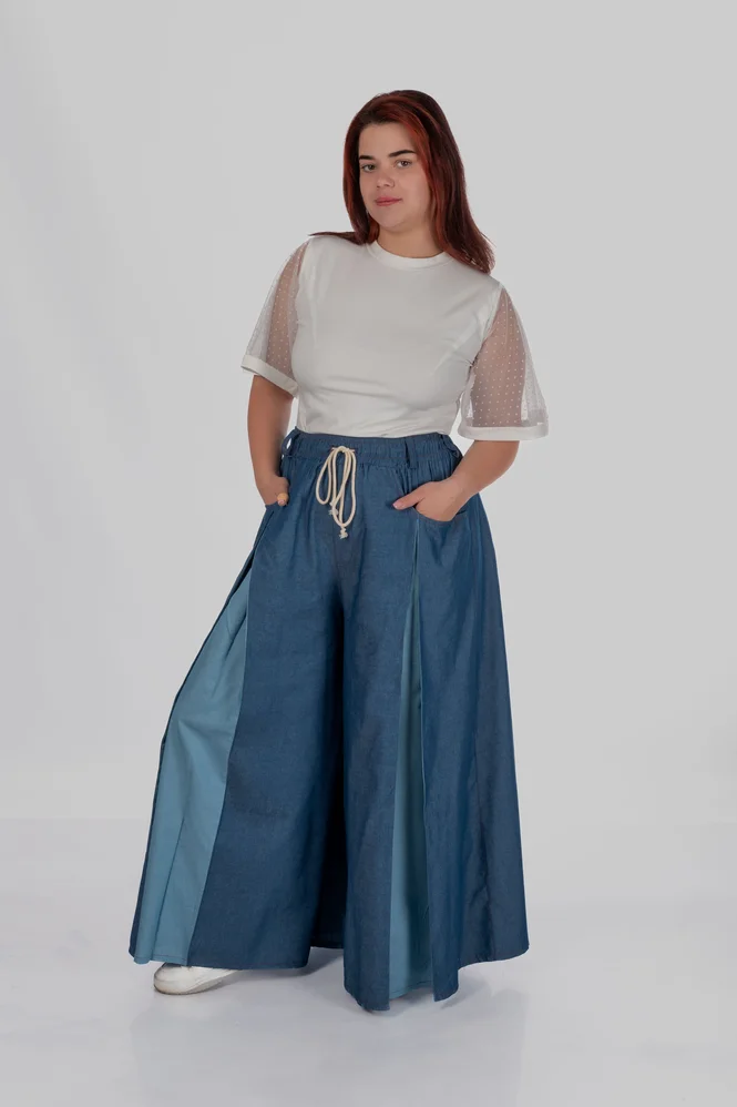 women's plus size maxi trouser skirt with box pleats and a high rise — photo 7 (665x998)