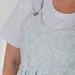 Жіночий лляний сарафан міді plus size з широкими бретелями та рослинним принтом LOTTA (блакитний) — фото 10 (75x75)