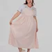 Жіночий лляний сарафан міді plus size з широкими бретелями та рослинним принтом LOTTA (персиковий) — фото 3 (75x75)