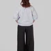 Жіночі літні штани палаццо plus size з віскози жатки з поясом на резинці MAREN (чорний) — фото 2 (75x75)
