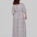 Жіноча літня сукня максі plus size зі штапелю з відкритими плечима, поясом і квітковим принтом MIREYA (білий) — фото 3 (75x75)