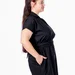 Легка літня сукня міді plus size з поясом, коміром, V-вирізом і кишенями, поплін 100% бавовна Raven Light (чорний) — фото 7 (75x75)