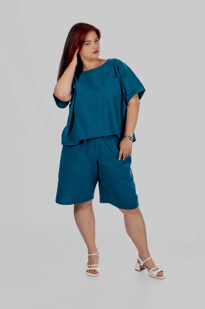 Жіночі подовжені літні шорти plus size з натуральної бавовни SAGA (бірюзовий) — фото 3 (665x998)