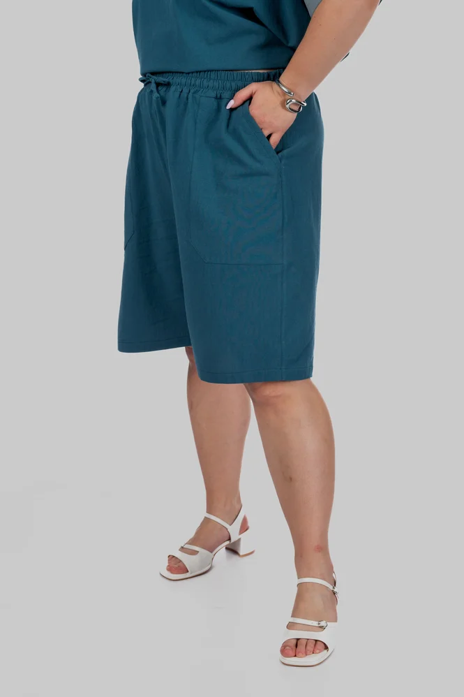 Жіночі подовжені літні шорти plus size з натуральної бавовни SAGA (бірюзовий) — фото 4 (665x998)
