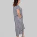 Жіноча сукня-кокон plus size у смужку з кишенями та асиметричним низом SELMA (темно-сірий) — фото 4 (75x75)