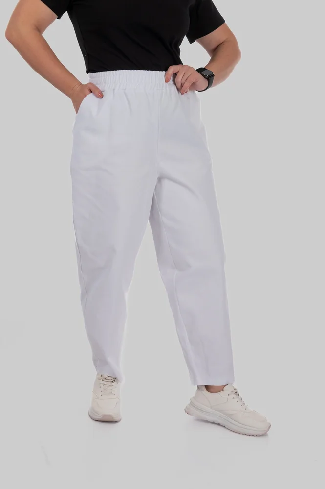 women's plus size cotton mom jeans — photo 15 (665x998)