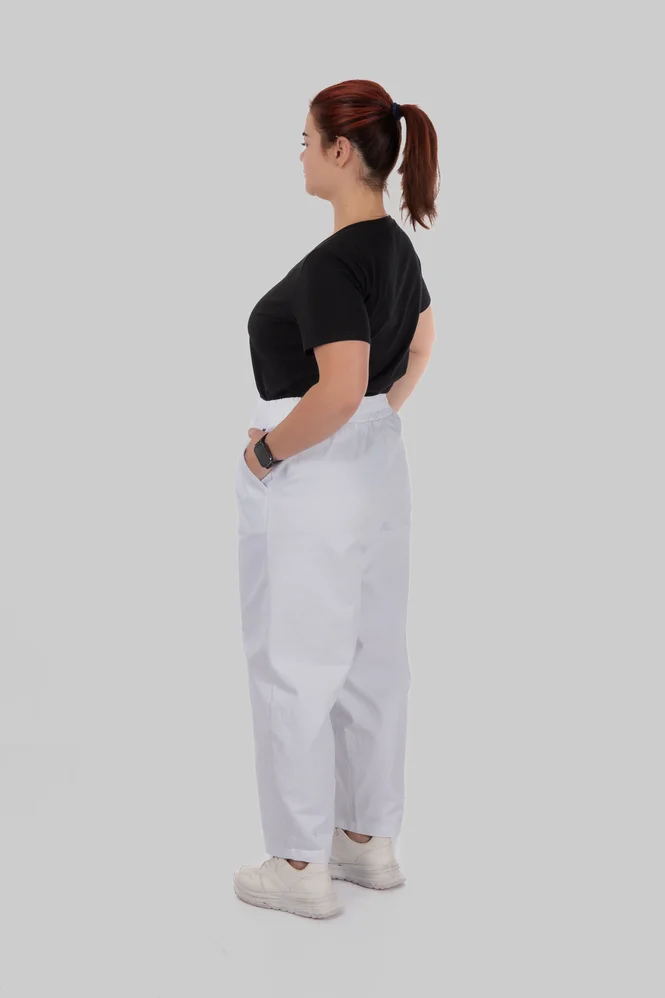 women's plus size cotton mom jeans — photo 3 (665x998)