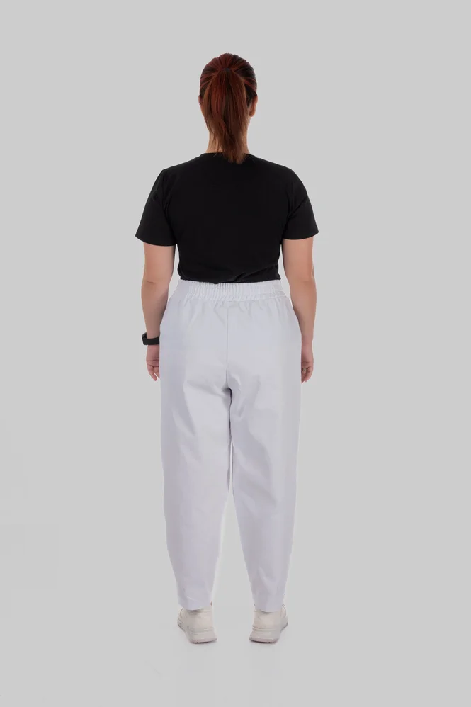 women's plus size cotton mom jeans — photo 5 (665x998)