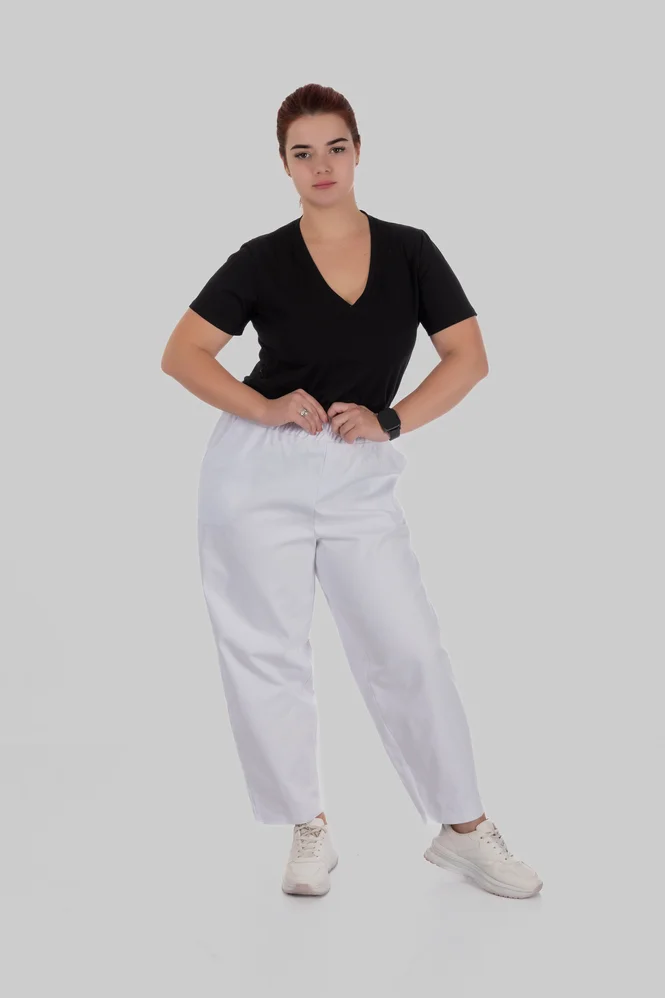 women's plus size cotton mom jeans — photo 8 (665x998)